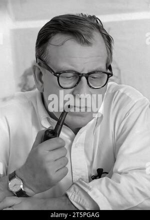 Eero Saarinen. Portrait of the Finnish-American architect, Eero Saarinen (1910-1961), c. 1955/6 Stock Photo