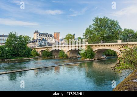 Scenic view of Pau, a famous city in France, featuring the Château de Pau and the river Stock Photo