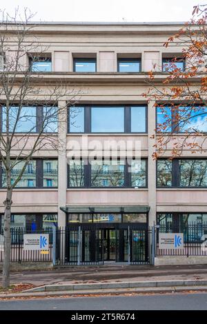 Exterior view of the International Chamber of Commerce (ICC), an organization globally representing thousands of businesses in 130 countries Stock Photo