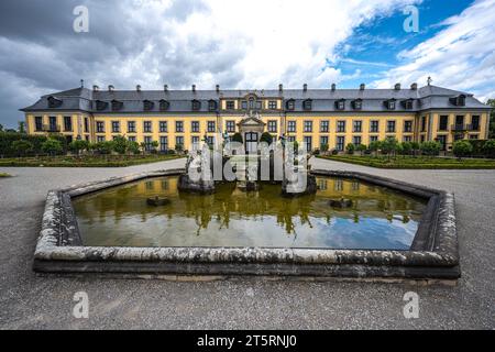 Neptunbrunnen and Galerie Herrenhausen in Hannover, Germany Stock Photo