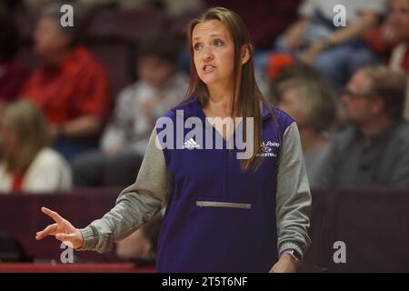 Blacksburg, Virginia, USA. 6th Nov, 2023. Virginia Tech Hokies guard ...