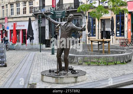 L'Envol (The Flight) by Tom Frantzen is a bronze statue of belgian singer Jacques Brel – Brussels Belgium – 23 October 2023 Stock Photo