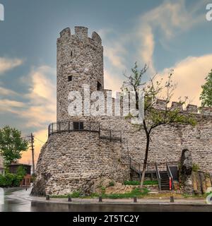 Anatolian Castle (Anadolu Hisari) In Istanbul.Historically Known As Guzelce  Hisar(meaning Proper Castle) Is A Fortress Located In Anatolian (Asian)  Side Of The Bosporus Stock Photo, Picture and Royalty Free Image. Image  91222192.