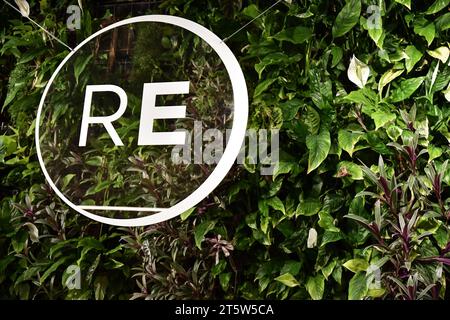 Paris, France. 06th Nov, 2023. This photograph shows the logo of French political party Renaissance at its headquarters in Paris on November 6, 2023. Photo by Firas Abdullah/ABACAPRESS.COM Credit: Abaca Press/Alamy Live News Stock Photo