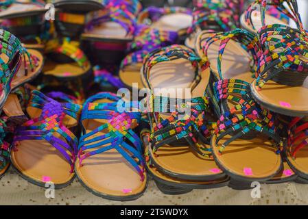 Mexican hot sale huaraches colorful