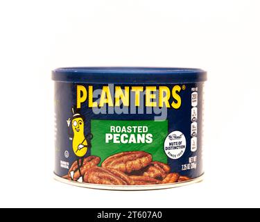 Image of a can of Planters roasted pecans Stock Photo