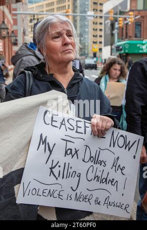 Detroit, Michigan, USA. 7th Nov, 2023. Members and supporters of Jewish Voice for Peace held a vigil outside Congressman Shri Thanedar's office, calling for him to support a ceasefire in the war in Gaza. The group said Gaza is a 'graveyard for children.' Credit: Jim West/Alamy Live News Stock Photo