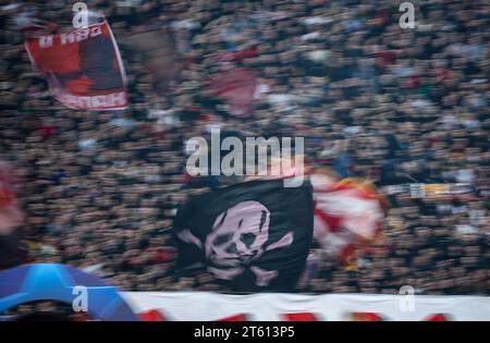 Belgrad, Serbia. 07th Nov, 2023. Soccer: Champions League, Group Stage, Group G, Matchday 4 Red Star Belgrade - RB Leipzig at the Rajko Mitic Stadium. Belgrade's fans wave flags. Credit: Jan Woitas/dpa/Alamy Live News Stock Photo