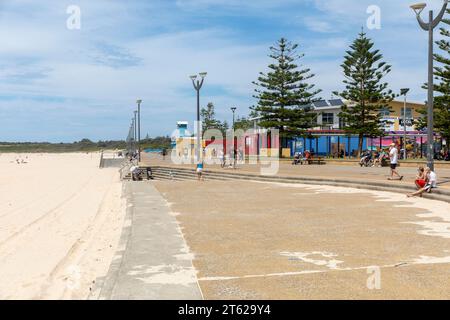 Maroubra Beach promenade in Sydney eastern suburbs and Malabar headland national park,Sydney,NSW,Australia,2023 Stock Photo