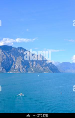 Lake Garda is the largest lake in Italy. It is a popular holiday location in northern Italy, between Brescia and Milan to the west, and Verona and Ven Stock Photo