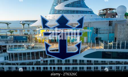 World's largest cruise ship ICON OF THE SEAS during second sea trials ...