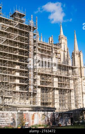 Restoration work in progress on the east façade of York Minster, England, UK Stock Photo