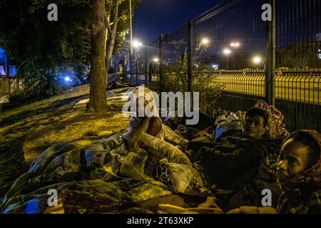 Michael Bunel/Le Pictorium - Exile in the land of human rights - 17/08/2018 - France/Ile-de-France (region)/Paris - In October 2015, the municipality presented eighteen commitments in a document entitled 'Mobilizing the Paris community to welcome refugees'. The document opens with this sentence: 'Paris, like other refugee cities, will rise to the challenge of welcoming the many migrants currently arriving in Europe.' One year on, and with the city of Paris already struggling to fulfill its commitment, the dismantling of the Calais Jungle in October 2016 has led to some refugees ret Stock Photo