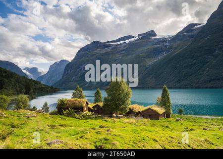 Traditional cabins on the shores of Lake Lovatnet, Breng seter, Loen, Stryn, Norway Stock Photo