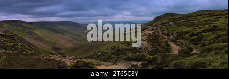 A Peak District Landscape Panorama Photo From Kinder Scout Showing Grindslow Knoll And Grindsbrook Clough Stock Photo