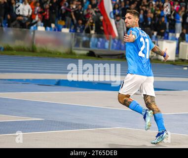 Naples, Campania, Italy. 8th Nov, 2023. Naples 08/11/2023, during the Champions League group football match 2023/24, between the teams of SSC Napoli vs Union Berlino at the Diego Armando Maradona stadium.Matteo Politano of SSC Napoli (Credit Image: © Fabio Sasso/ZUMA Press Wire) EDITORIAL USAGE ONLY! Not for Commercial USAGE! Stock Photo