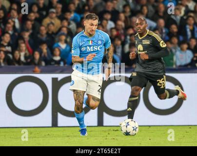 Naples, Campania, Italy. 8th Nov, 2023. Naples 08/11/2023, during the Champions League group football match 2023/24, between the teams of SSC Napoli vs Union Berlino at the Diego Armando Maradona stadium.Matteo Politano of SSC Napoli (Credit Image: © Fabio Sasso/ZUMA Press Wire) EDITORIAL USAGE ONLY! Not for Commercial USAGE! Stock Photo