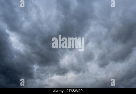 dark clouds, heavy clouds, rainy clouds, dramatic sky scene, thunder clouds Stock Photo