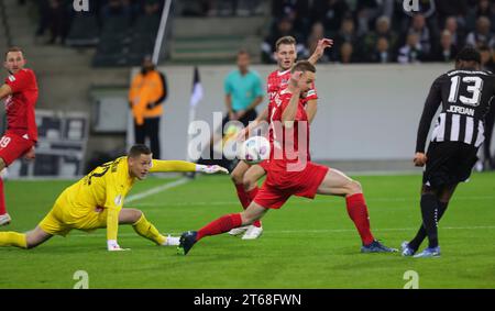 firo: October 31, 2023, football, soccer, DFB Cup, season 2023/2024, 2nd main round, Borussia Monchengladbach, Gladbach - 1.FC Heidenheim 1846 Jordan Siebatcheu goal to make it 2-0 Stock Photo