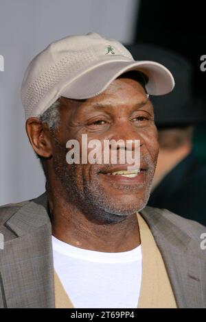 Danny Glover at the Premiere of Columbia Pictures '2012'.  Arrivals held at the Regal Cinemas LA Live in Los Angeles, CA, November 3, 2009. Photo Credit: Joseph Martinez / Picturelux Stock Photo