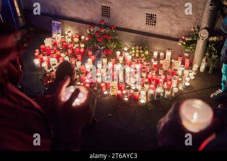 Hamburg, Germany. 09th Nov, 2023. Candles are placed on Joseph-Carlebach-Platz after the commemoration of the 85th anniversary of the pogrom night on November 9. On the night of November 9-10, 1938, the Nazis burned down synagogues across Germany, abused Jews and vandalized their homes and businesses. The pogrom night was the prelude to the systematic extermination of the Jewish population under National Socialism. Credit: Georg Wendt/dpa/Alamy Live News Stock Photo