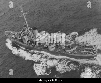 USCGC Campbell (WPG-32) underway to Norfolk, July 1943 Stock Photo