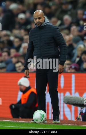 Pascal Jansen manager of AZ Alkmaar during the UEFA Europa Conference League match Aston Villa vs AZ Alkmaar at Villa Park, Birmingham, United Kingdom, 9th November 2023 (Photo by Gareth Evans/News Images) in, on 11/9/2023. (Photo by Gareth Evans/News Images/Sipa USA) Credit: Sipa USA/Alamy Live News Stock Photo