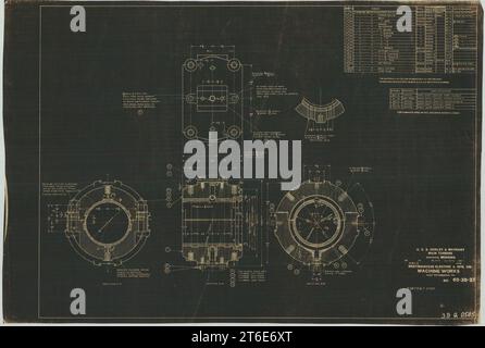 USS Henley (DD-39)- Main Turbine Bearing Stock Photo