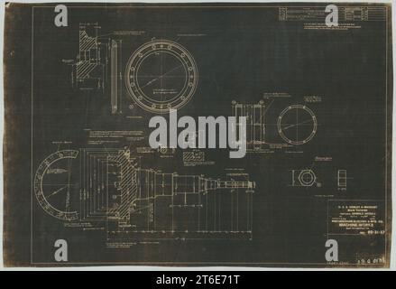 USS Henley (DD-39)- Main Turbine Spindle Details Stock Photo