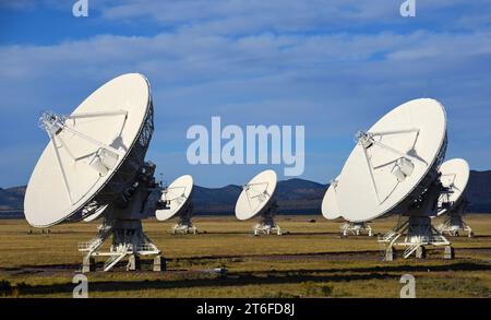 seven radio telescopes and giant dish antennas  in the karl g. jansky very large array radio astronomy observatory  near socorro, new mexico Stock Photo