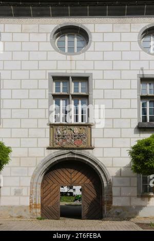 Alliance coat of arms of Count Rudolf VI von Helfenstein and Anna Maria von Staufen on Helfenstein Castle, elephant, heraldic animal, Wiesensteig Stock Photo