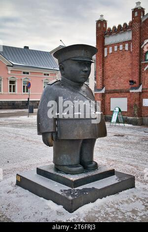 The statue of Toripolliisi in Oulu, Finland Stock Photo