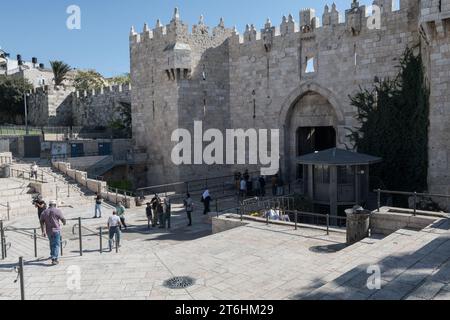 General view of the Damascus Gate, one of the entrances to the old city of Jerusalem. The Israeli police carried out security checks to restrict access to Jerusalem's main Al-Aqsa mosque in the old city. Police security checks on Israel's Muslim community have been the subject of controversy in recent years. Critics say these checks are a form of discrimination and oppression, while advocates say they are necessary to ensure safety. (Photo by Israel Fuguemann / SOPA Images/Sipa USA) Stock Photo