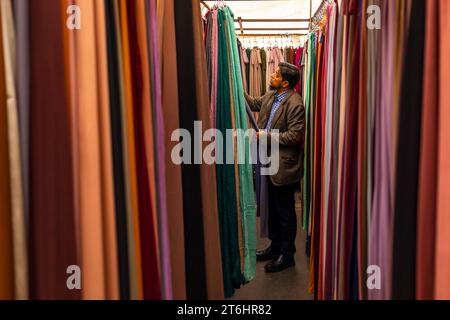 Street Market, Whitechapel, Tower Hamlets, London, Great Britain, United Kingdom Stock Photo