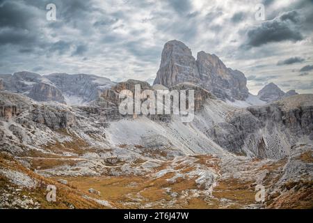 Italy, Dolomites, the Zwölferkofel / Croda dei Toni, a peak of the Sexten Dolomites on the border between the provinces of Bolzano / South Tyrol and Belluno / Veneto, as seen near Büllelejochhütte / Pian di Cengia hut Stock Photo