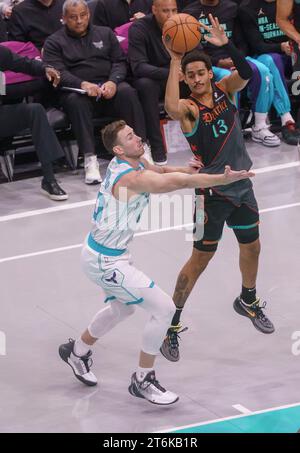 Charlotte Hornets forward Gordon Hayward (20) brings the ball up court  against the Washington Wizards during the first half of an NBA basketball  game in Charlotte, N.C., Wednesday, Nov. 17, 2021. (AP