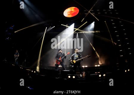 MILAN, ITALY - OCTOBER 22: Fall Out Boy perform at Mediolanum Forum Assago Milan on October 22, 2023 in Milan, Italy. (Photo by Roberto Finizio/NurPhoto) Stock Photo
