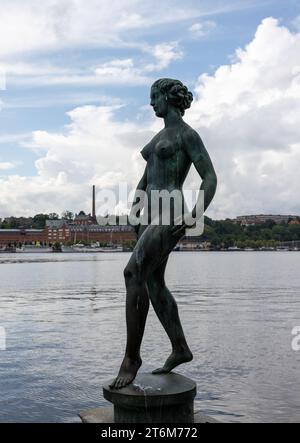Stockholm, Sweden - July 25, 2023: The Dansen ( the dance ) statue sculpture in the gardens of the City Hall, Stadshuset of Stockholm. By Carl Eldh Stock Photo