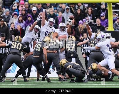 November 11, 2023: Army Black Knights place kicker Quinn Maretzki (15 ...