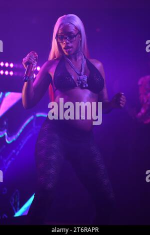 FORT LAUDERDALE FL - NOVEMBER 10: Sexyy Red performs at Revolution Live on November 10, 2023 in Fort Lauderdale, Florida. Credit: mpi04 / MediaPunch Stock Photo
