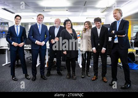 AMSTERDAM - Rob Jetten (D66), Pieter Omtzigt (NSC), Frans Timmermans (GroenLinks/PvdA), Caroline van der Plas (BBB), Dilan Yesilgoz (VVD), Henri Bontenbal (CDA) and Geert Wilders (PVV) during the sixth edition of the Telegraaf Election Afternoon. The leaders of seven political parties are in the newspaper's editorial office to fill their own page as guest editor-in-chief. ANP RAMON VAN FLYMEN netherlands out - belgium out Stock Photo