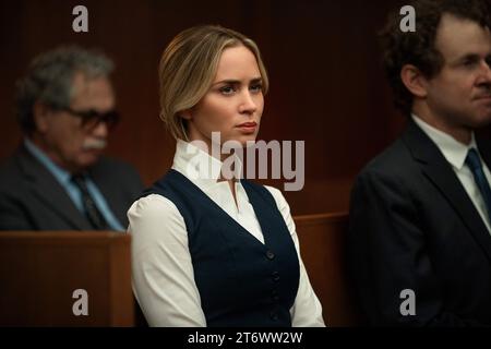 EMILY BLUNT In PAIN HUSTLERS, Directed By DAVID YATES. Credit: Grey ...