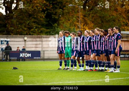 London, England, November 12th 2023: Players of Dulwich Hamlet observe a minutes silence for Remembrance Sunday prior to the Womens FA Cup game between Dulwich Hamlet and London Bees at Champion Hill in London, England.  (Liam Asman/SPP) Stock Photo