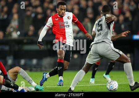 ROTTERDAM, NETHERLANDS - NOVEMBER 12: Quinten Timber of Feyenoord during the Dutch Eredivisie match between Feyenoord and AZ at Stadion Feyenoord on November 12, 2023 in Rotterdam, Netherlands. (Photo by Peter Lous/Orange Pictures) Stock Photo