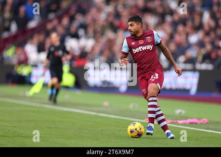 London, UK. 12th November 2023; London Stadium, London, England; Premier League Football, West Ham United versus Nottingham Forest; Emerson Palmieri of West Ham United Credit: Action Plus Sports Images/Alamy Live News Stock Photo