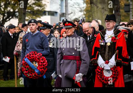 Grimsby, UK. 12th Nov, 2023. Thousands attend the annual Remembrance Sunday service held at Grimsby Cenotaph.12th November 2023 Photo by Jon Corken Credit: Jon Corken/Alamy Live News Stock Photo