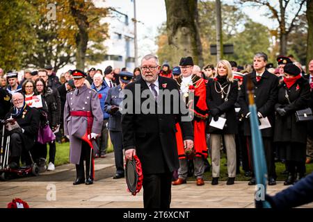 Grimsby, UK. 12th Nov, 2023. Thousands attend the annual Remembrance Sunday service held at Grimsby Cenotaph.12th November 2023 Photo by Jon Corken Credit: Jon Corken/Alamy Live News Stock Photo