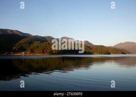 Views  of Mount Fuji covered in snow from Kawaguchi lake in Japan. Stock Photo