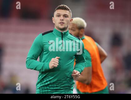 Bournemouth, England, 11th November 2023. Kieran Trippier of Newcastle United warms up before the Premier League match at the Vitality Stadium, Bournemouth. Picture credit should read: Paul Terry / Sportimage Stock Photo