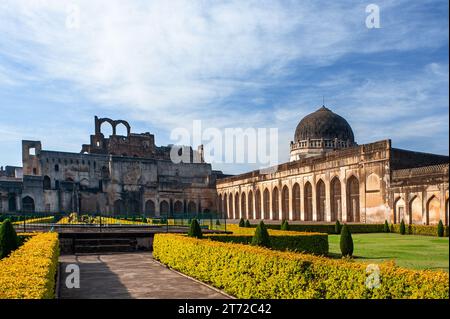 12 23 2010 Ruiens of Bidar Fort, of the Bahmanid Dynasty shifted his capital from Gulbarga to Bidar in 1427  Karnataka, India Asia. Stock Photo